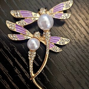 Elegant Dragonfly Brooch with Pearls and Crystals